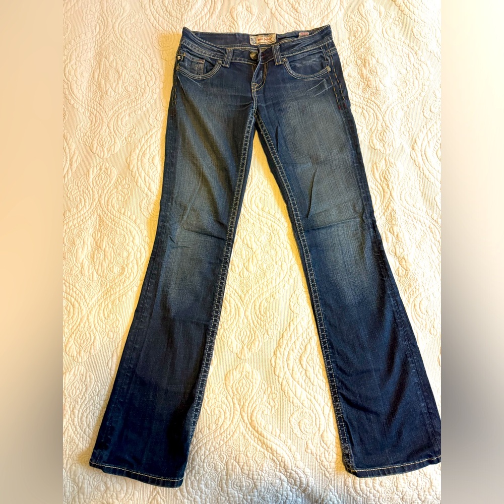 MEK Women’s jeans size 28, Princeton Straight leg